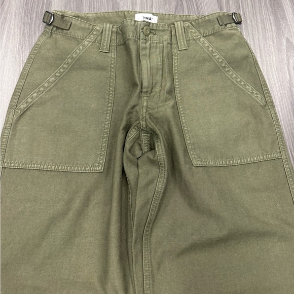 ARITZIA TNA Marco Pants Relaxed Super Low Rise Utility Pants Army Green Size 0 - Picture 8 of 14